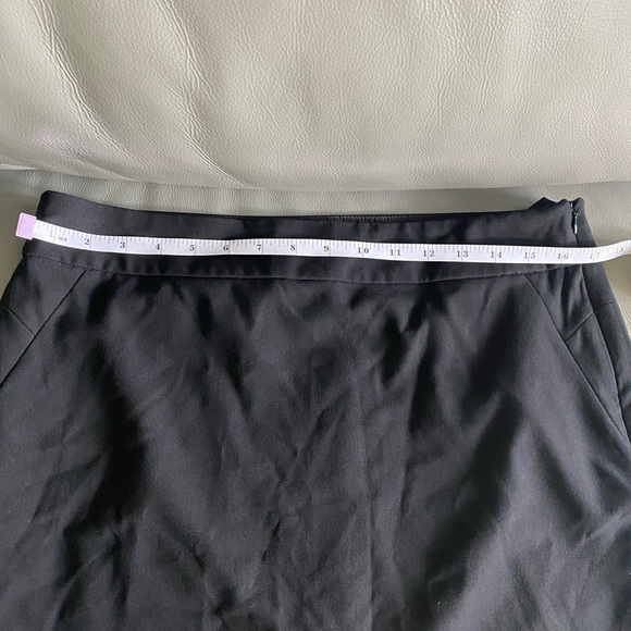 R W and Co I black pencil skirt  size 10 - Picture 4 of 6